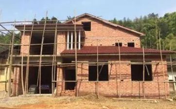 2025年阴历四月初三动土日子好吗