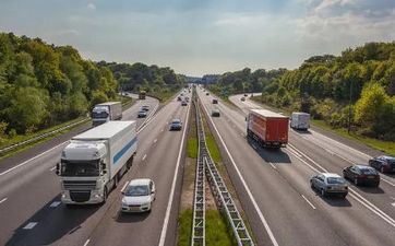 2025年阴历三月十六出行顺畅吗