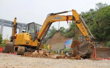 2025年阴历二月十三合适迁坟吗