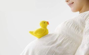 2023年阴历四月十七能够剖腹产吗？阴历四月十七剖腹产好吗？