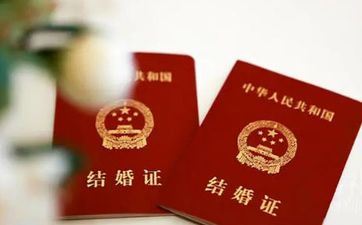 接下来天赐良缘 偶遇真爱的星座 为你筑起一堵墙 替你遮风挡雨