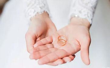 2023年冬月黄历择吉 属相属猪2022年阴历十一月哪天能够领证