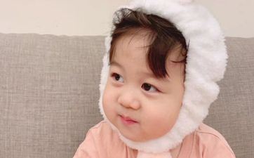 2023年阴历二月初四出世的是属兔双鱼座宝宝吗？