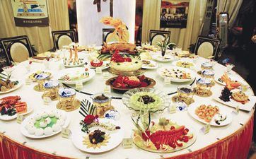 正阳绿和帝王绿有什么不同 哪个比较好