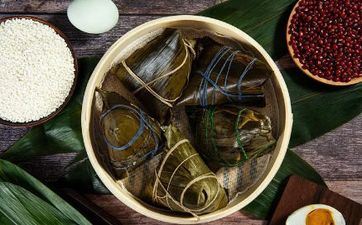 端午门口挂艾草的涵义 挂艾草的涵义和标志