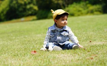 属狗年的孩子哪个几月份出世的宝宝最好 属狗的人阴历几月出世最好