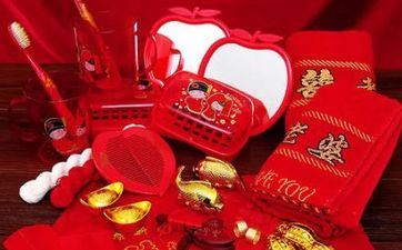 2024年腊月廿九出世许姓女孩姓名叫什么