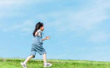 2024年七月廿九出世石姓女孩姓名