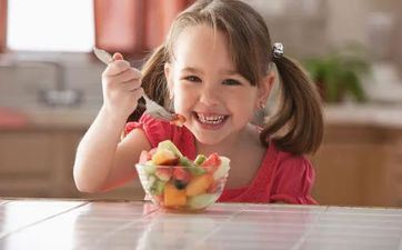 2024年八月初八出世方姓女孩姓名叫什么