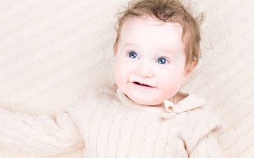 爸爸姓孟妈妈姓彭该怎样给宝宝取姓名