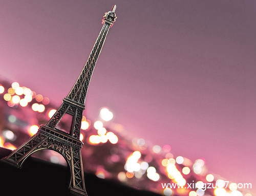 Astro今天运势2025.11.81